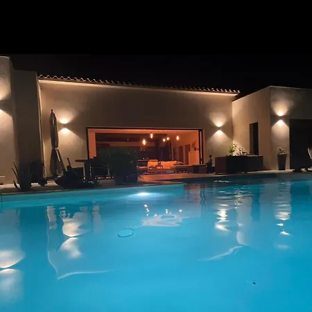 Moderne Dans Le Golfe De Saint Tropez, A 2 Km De La *