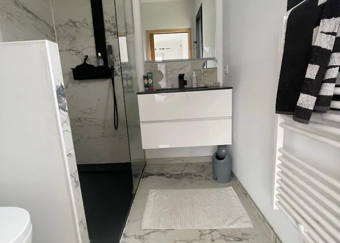Dans Domaine Privé Grimaud