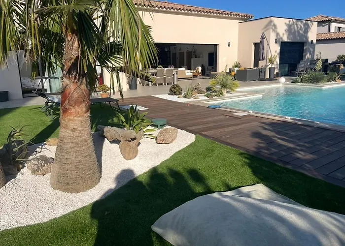 Villa Dans Domaine Privé