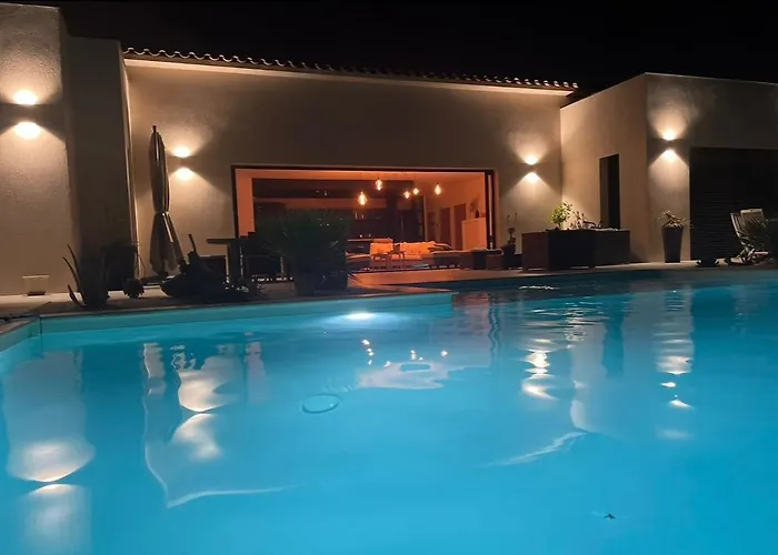 Villa Dans Domaine Privé