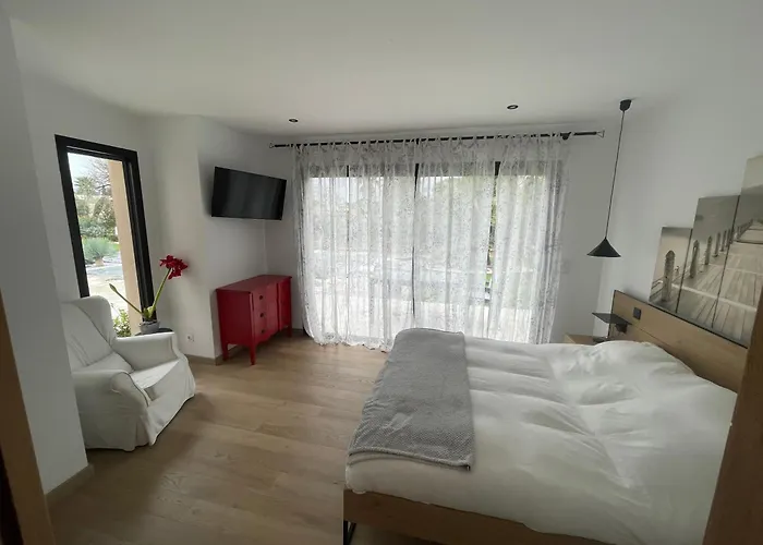 Dans Domaine Privé Villa *